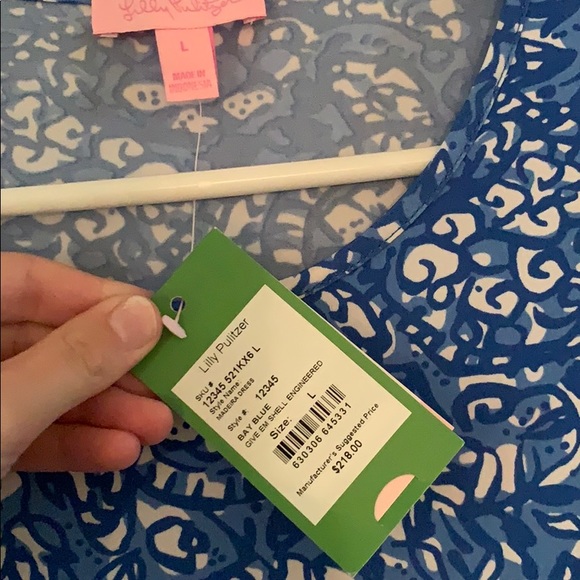 Lily Pulitzer soft tight dress - Picture 4 of 4